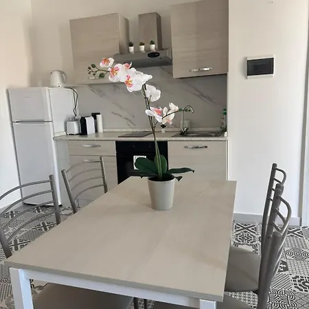 Lägenhet La Casetta Azzurra Torre Lapillo